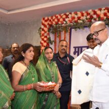 Governor Adopts Three Villages to Promote Inclusive, Human-Centric Development