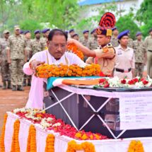 CM Pays Tribute to Martyred CoBRA Constable Mehul Bhai in Bijapur Encounter
