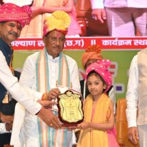 Chief Minister Vishnu Dev Sai Highlights Role of Devangan and Chandranahu Kurmi Kshatriya Communities in Chhattisgarh’s Progress
