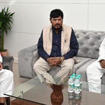 Union Minister Ramdas Athawale Meets Chhattisgarh CM Vishnu Deo Sai