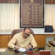 Vikas Sheel Assumes Charge as 13th Chief Secretary of Chhattisgarh