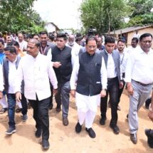 CM Vishnu Dev Sai Reviews Flood-Hit Areas of Bastar, Directs Speedy Relief and Rehabilitation