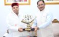 Karnataka Governor Shri Thawarchand Gehlot Pays Courtesy Visit to Chief Minister of Chhattisgarh Shri Vishnu Deo Sai