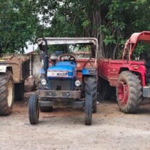 Six Tractors Seized in Crackdown on Illegal Mineral Transport Following CM Helpline Complaint
