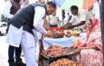 Chief Minister Shri Vishnu Deo Sai makes an unscheduled stop at a roadside stall, buys ‘Aashirwad Ka Diya’ from Meera